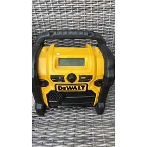 DeWalt DCR018 Jobsite Radio 12V 18V 20V MAX Worksite Radio Works Need Battery